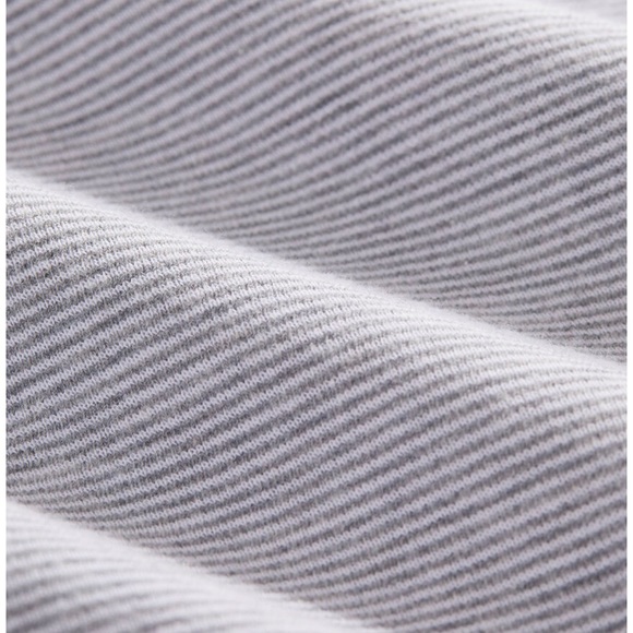 Vineyard Vines Quarter-Zip - Picture 3 of 10